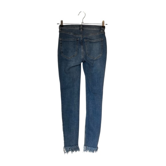 Women’s Free People Great Heights Frayed Skinny Jeans - Picture 2 of 8